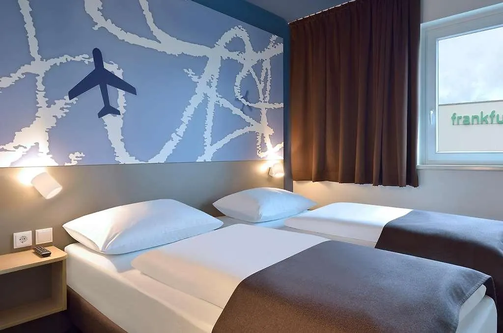 B&B Hotel Frankfurt-Hahn Airport Plein 0*,  Německo