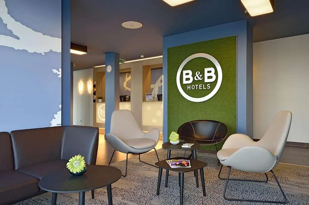 B&B Hotel Frankfurt-Hahn Airport Plein