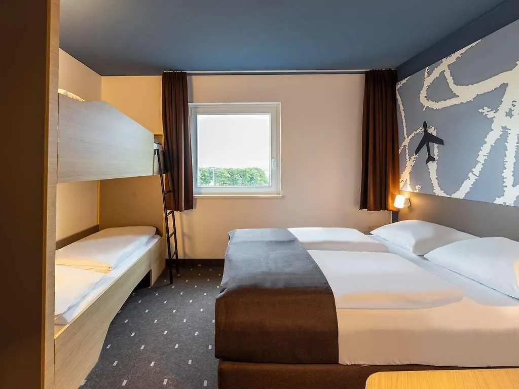 B&B Hotel Frankfurt-Hahn Airport Plein 0*,