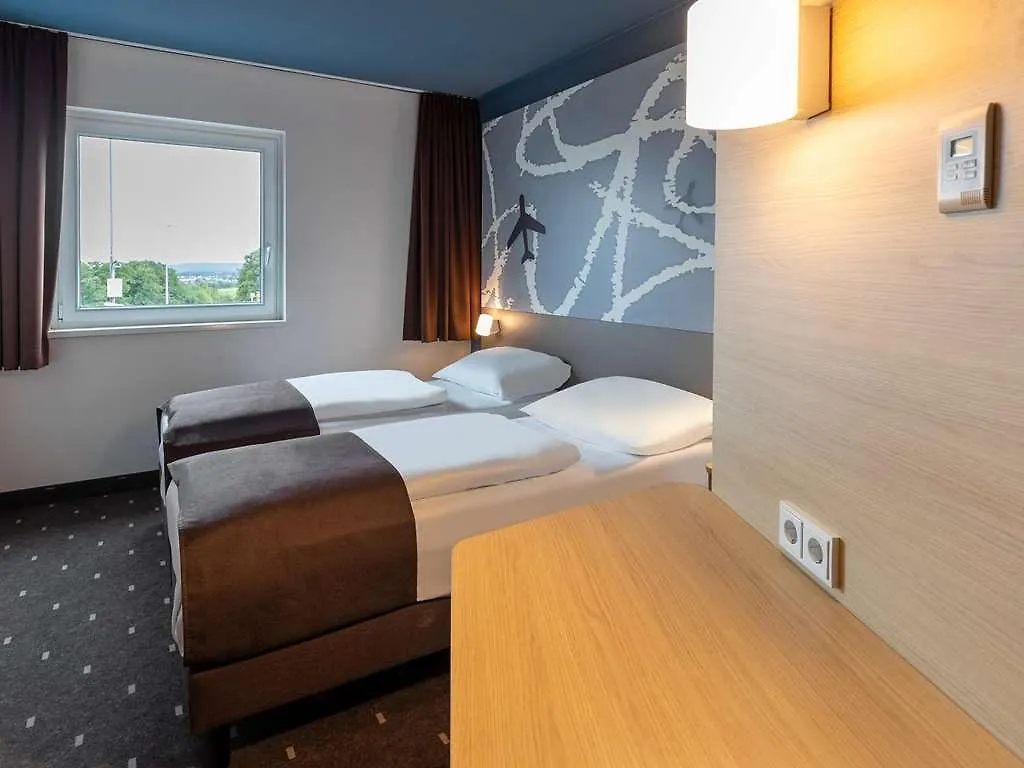B&B Hotel Frankfurt-Hahn Airport Plein 0*,