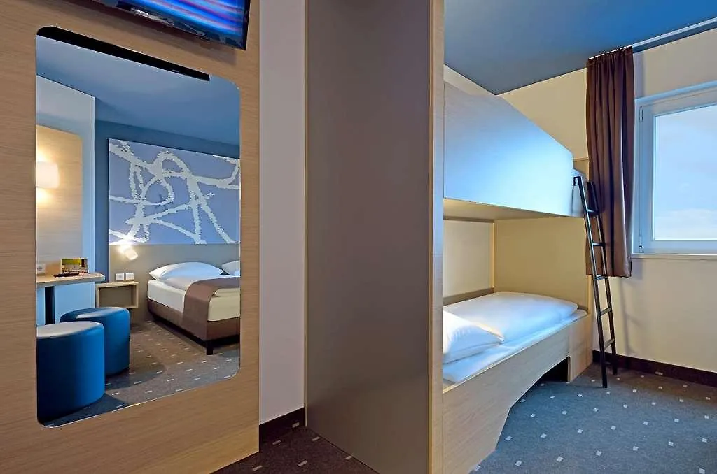 B&B Hotel Frankfurt-Hahn Airport Plein