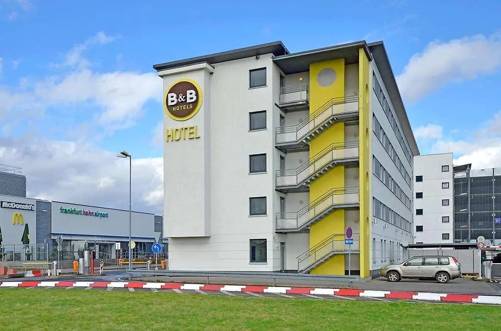 B&B Hotel Frankfurt-Hahn Airport Plein Deutschland