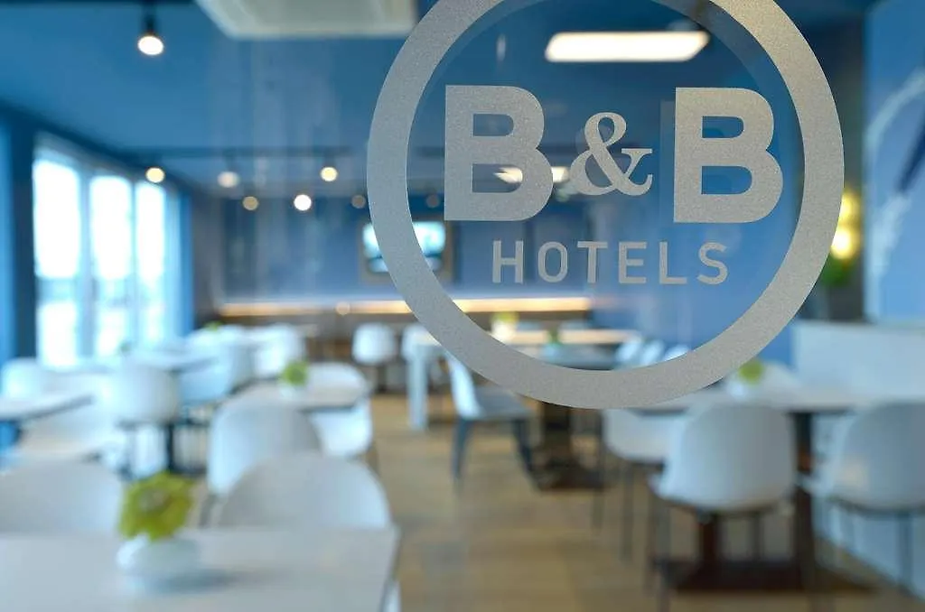 B&B Hotel Frankfurt-Hahn Airport Plein Deutschland
