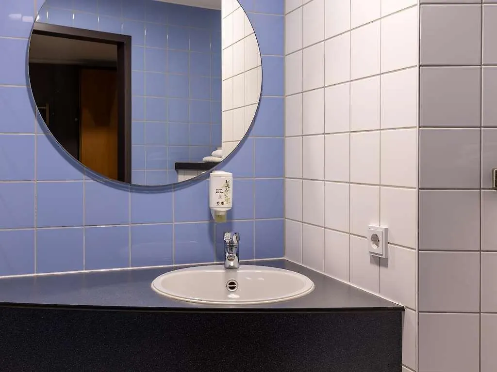 B&B Hotel Frankfurt-Hahn Airport Plein